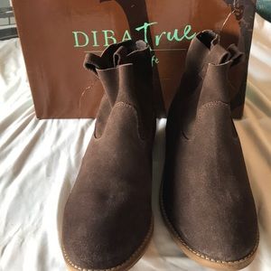 DIBA TRUE PLANE TO SEE DARK BROWN SUEDE ANKLE BOOT